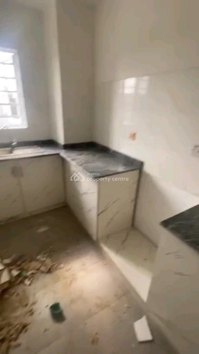 Standard Miniflat Upstairs  Screeded Walls, Pop, Wardrobe, Opposite Adekunle Estate, Yaba, Lagos, Mini Flat (room and Parlour) for Rent