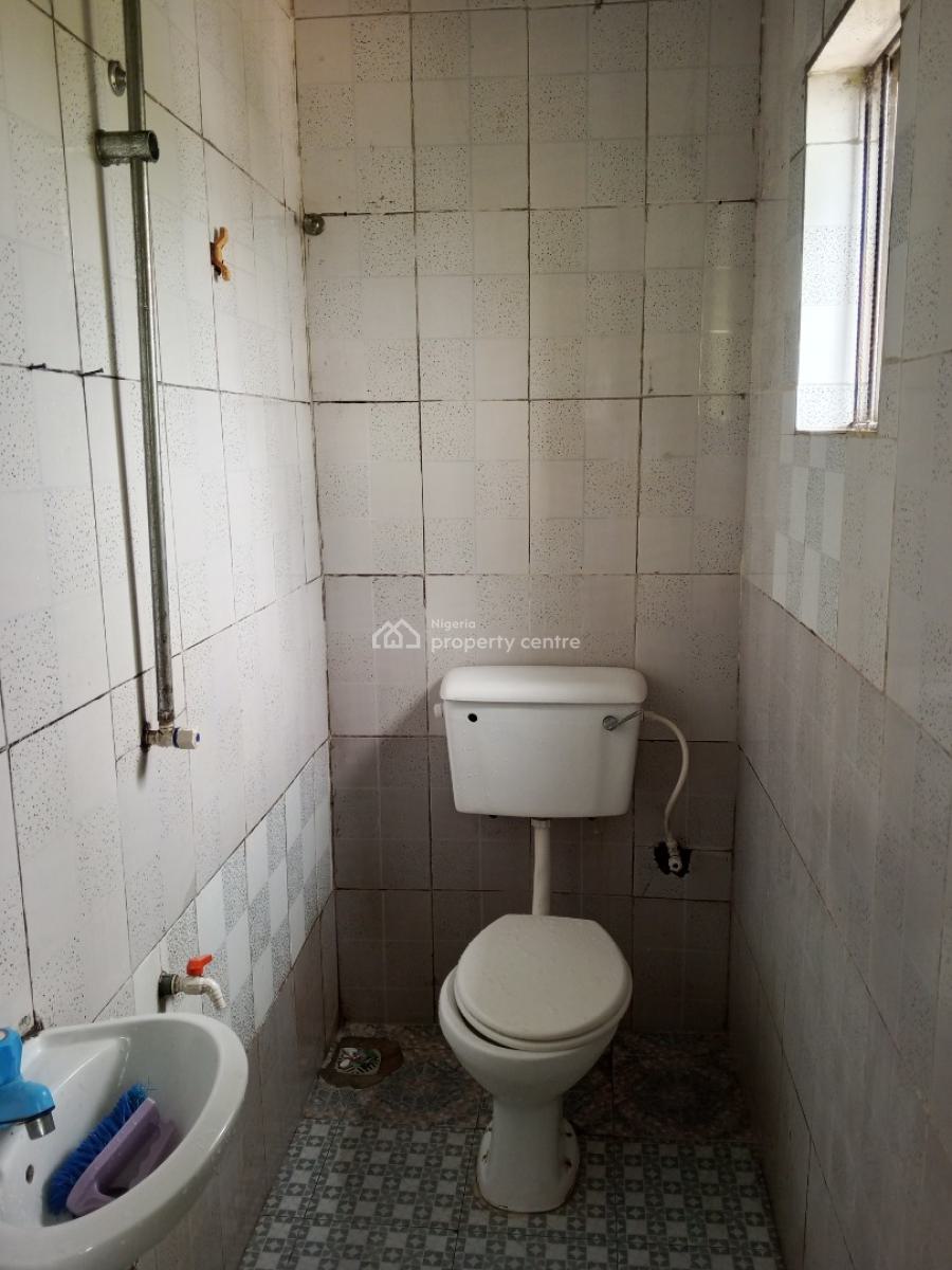 1 Bedroom and Parlor Mini Flat Upstairs, Ologufe After Leadforth Gate School, Awoyaya, Ibeju Lekki, Lagos, Mini Flat (room and Parlour) for Rent