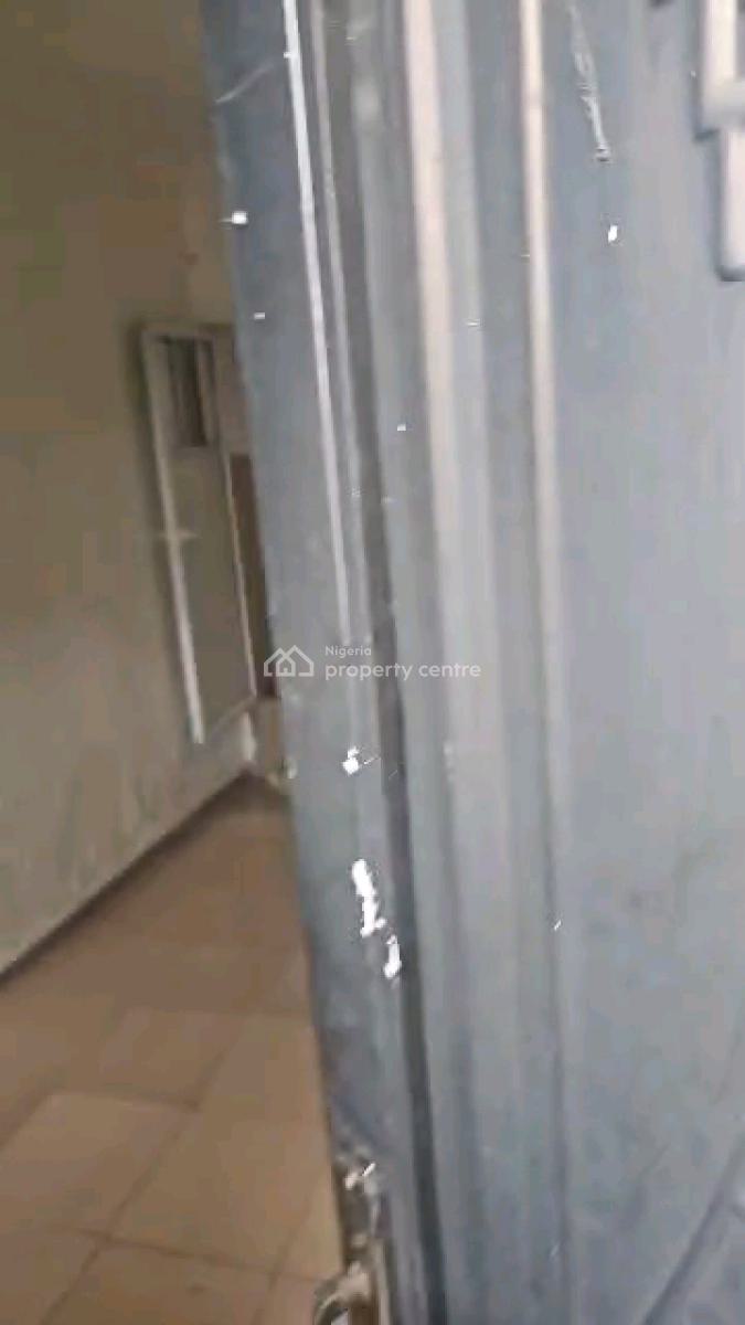 an Executive Standard Spacious Relatively New and Very Decent Self Contain, Off Fola Agoro Road, Yaba, Lagos, Self Contain (single Rooms) for Rent