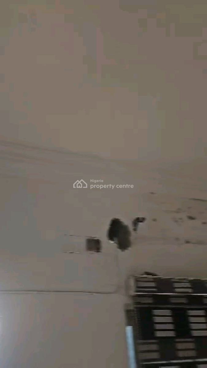 an Executive Standard Spacious Relatively New and Very Decent Self Contain, Off Fola Agoro Road, Yaba, Lagos, Self Contain (single Rooms) for Rent