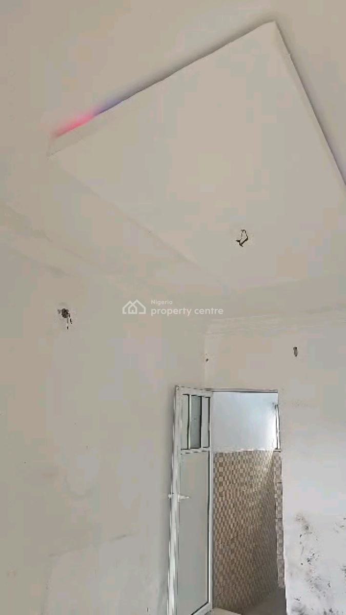 an Executive Standard Spacious Relatively New and Very Decent Self Contain, Off Fola Agoro Road, Yaba, Lagos, Self Contain (single Rooms) for Rent