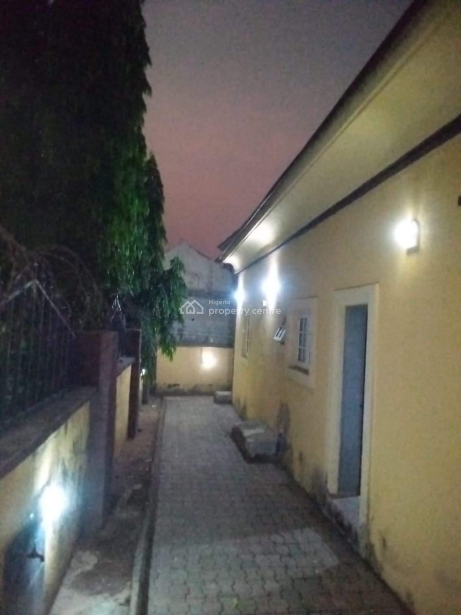 3 Bedroom Standalone Bungalow with 2 Rooms Bq, News Engineering, Dawaki, Gwarinpa, Abuja, Detached Bungalow for Rent