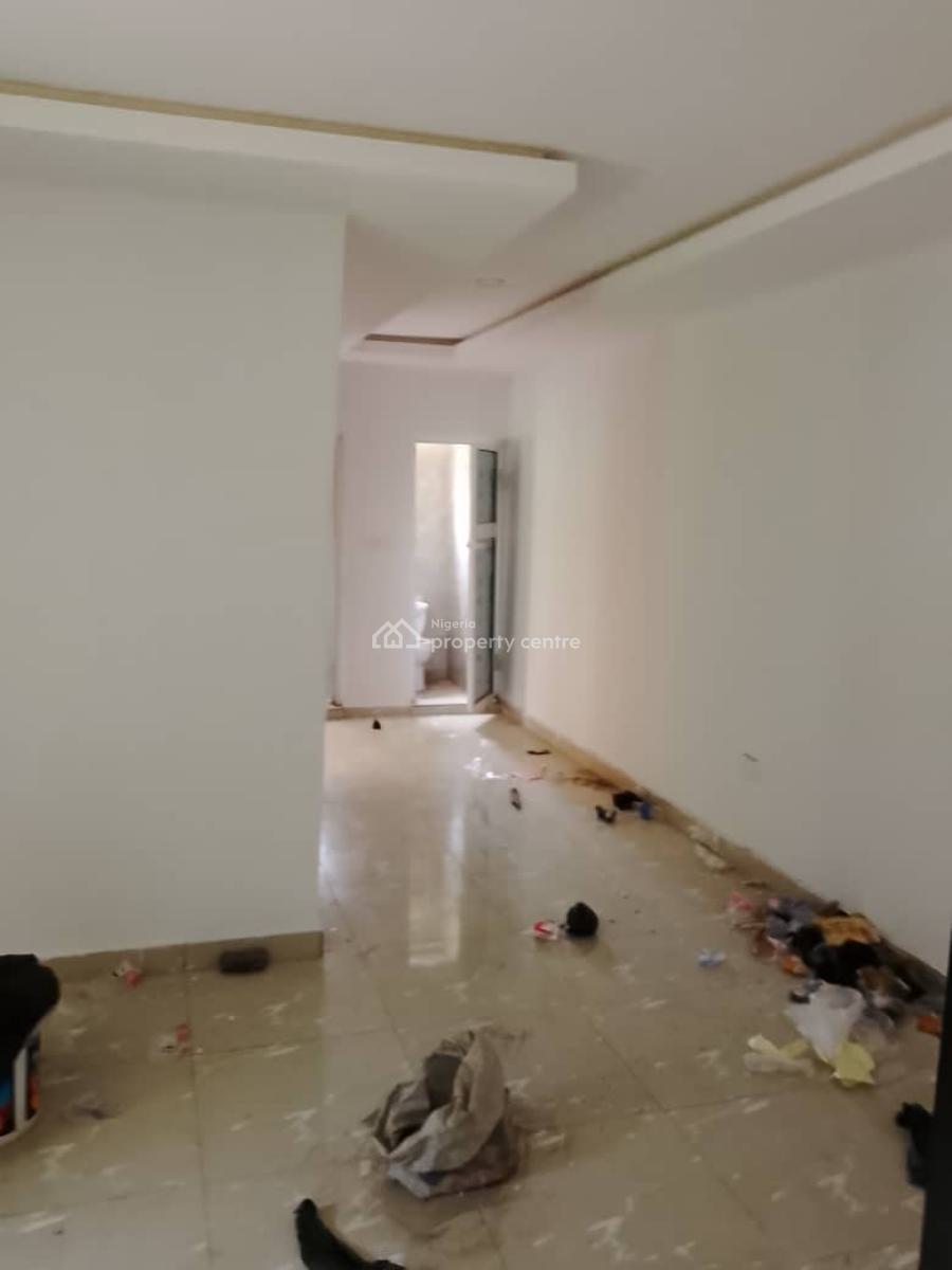 a Luxury 2 Bedrooms Flat, Langbasa Road, Badore, Ajah, Lagos, Flat / Apartment for Rent