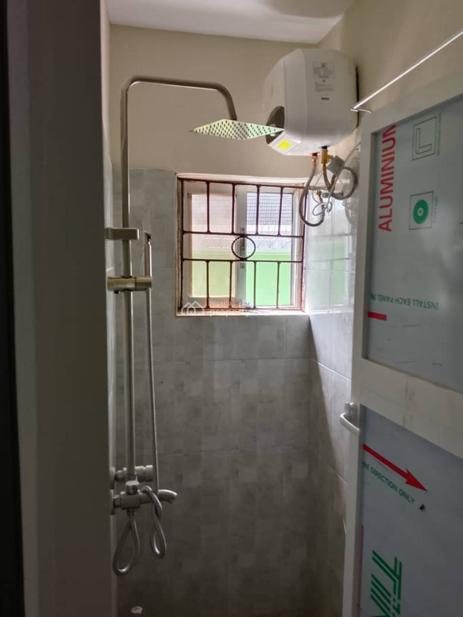 a Luxury 2 Bedrooms Flat, Langbasa Road, Badore, Ajah, Lagos, Flat / Apartment for Rent