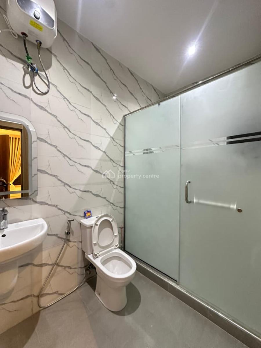 2 Bedrooms, Lekki Phase 1, Lekki, Lagos, Flat / Apartment Short Let