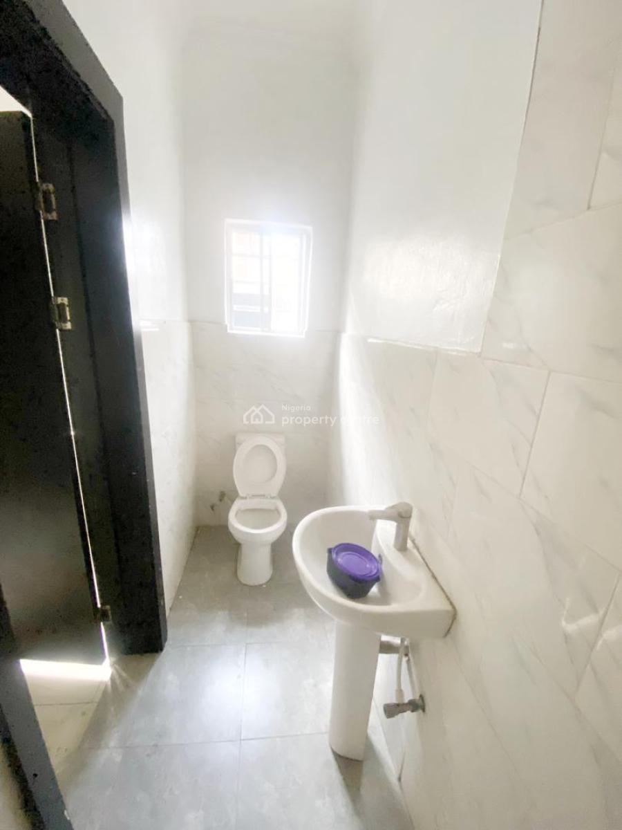 Luxury & Well Maintained 4 Bedroom Semi Detached Duplex, Gra Phase 1, Magodo, Lagos, Semi-detached Duplex for Rent