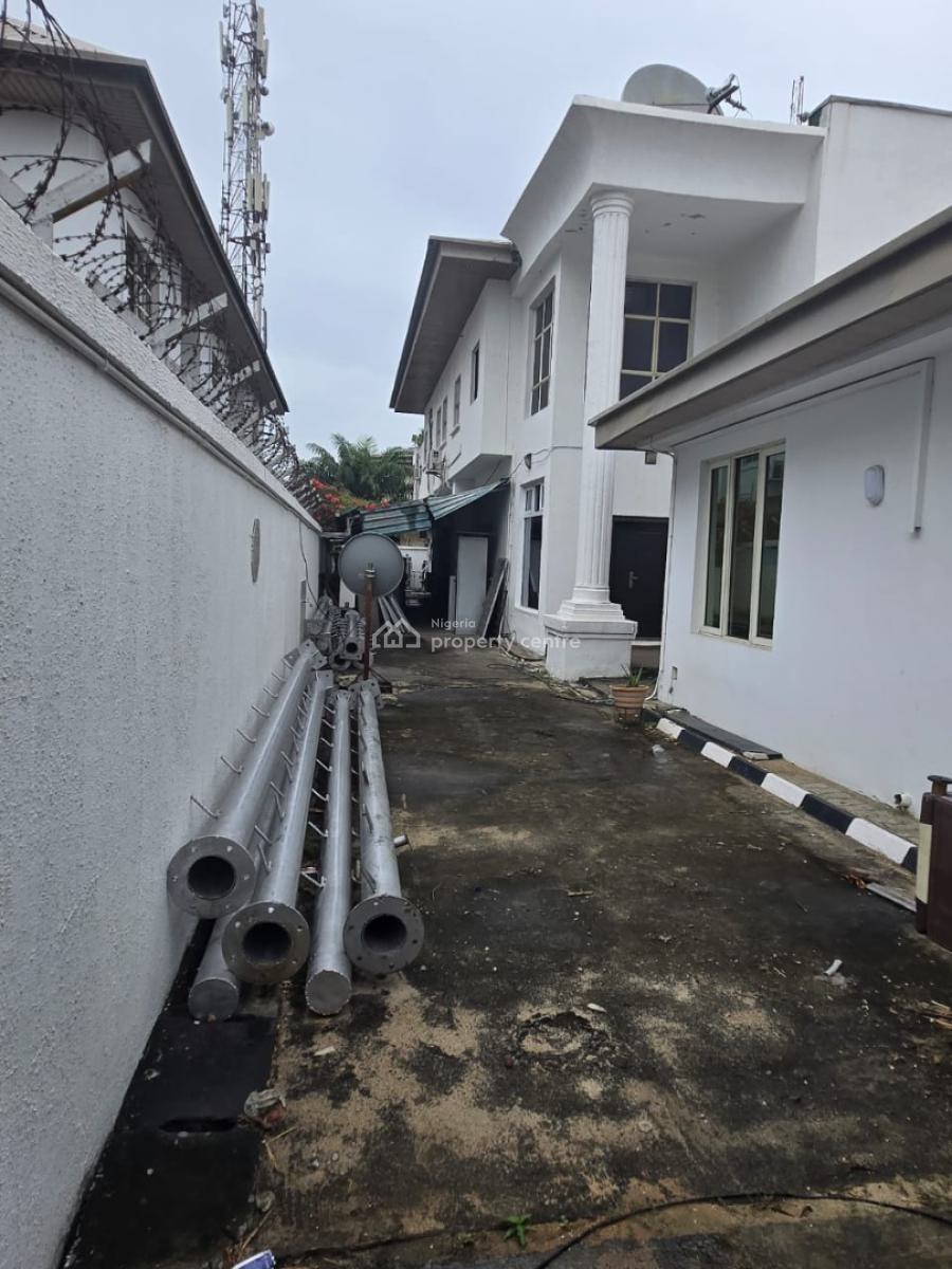 Residential/commercial   a Wing of  4 Bedroom Duplex Pl, Off Admiralty Lekki Phase 1, Lekki Phase 1, Lekki, Lagos, Office Space for Rent