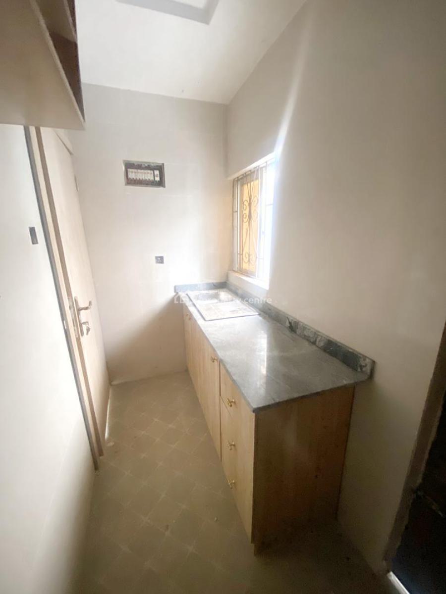 Luxury & Newly Built 2 Bedroom Apartment, Olowora, Omole Phase 2, Ikeja, Lagos, Flat / Apartment for Rent