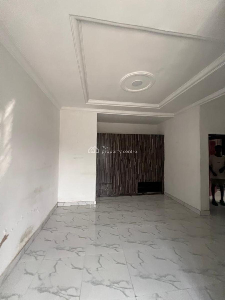 Standard 2 Bedroom Apartment in a Good Neighborhood, Mobile Road, Ilaje, Ajah, Lagos, Flat / Apartment for Rent