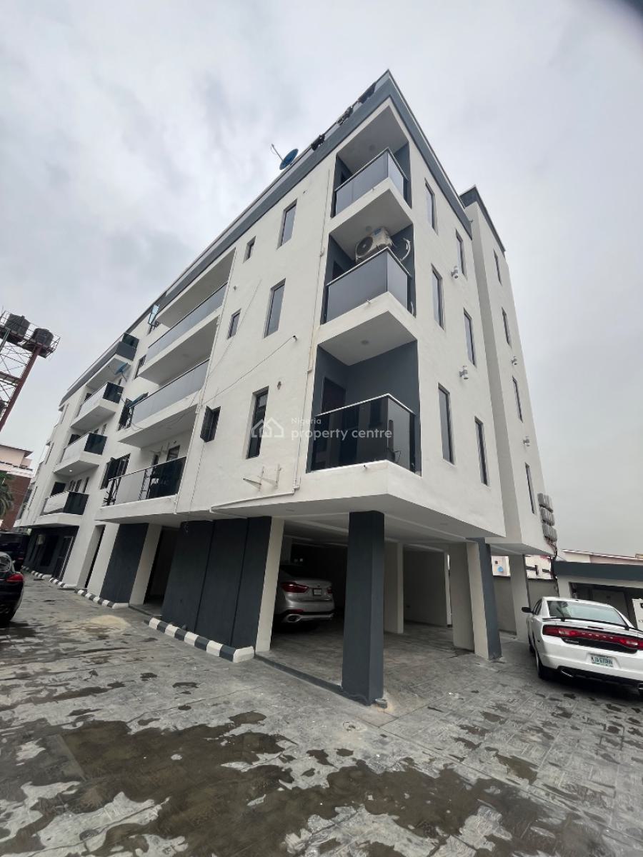 Newly Renovated 3 Bedroom Apartment, Ilasan, Ikate, Lekki, Lagos, Flat / Apartment for Rent