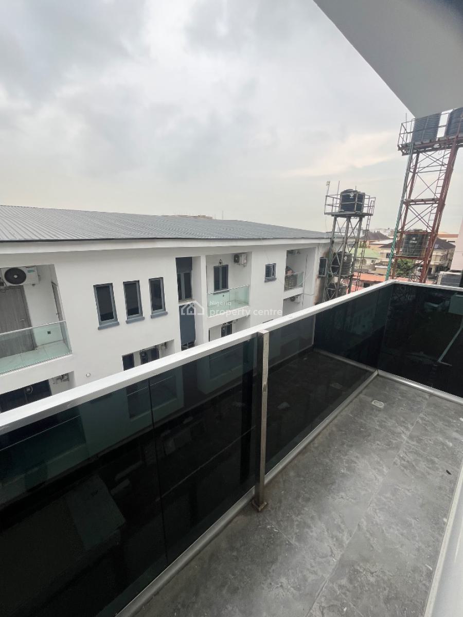 Newly Renovated 3 Bedroom Apartment, Ilasan, Ikate, Lekki, Lagos, Flat / Apartment for Rent