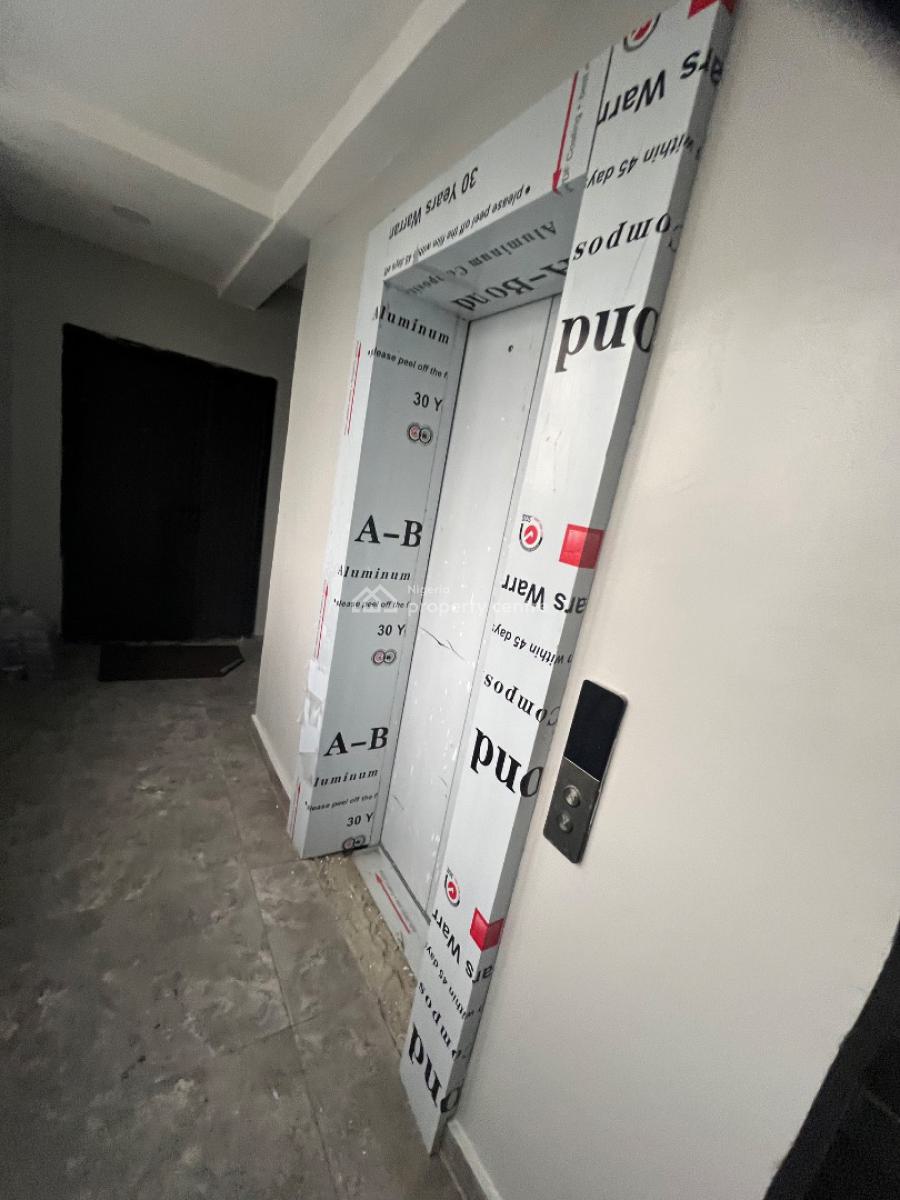 Newly Renovated 3 Bedroom Apartment, Ilasan, Ikate, Lekki, Lagos, Flat / Apartment for Rent