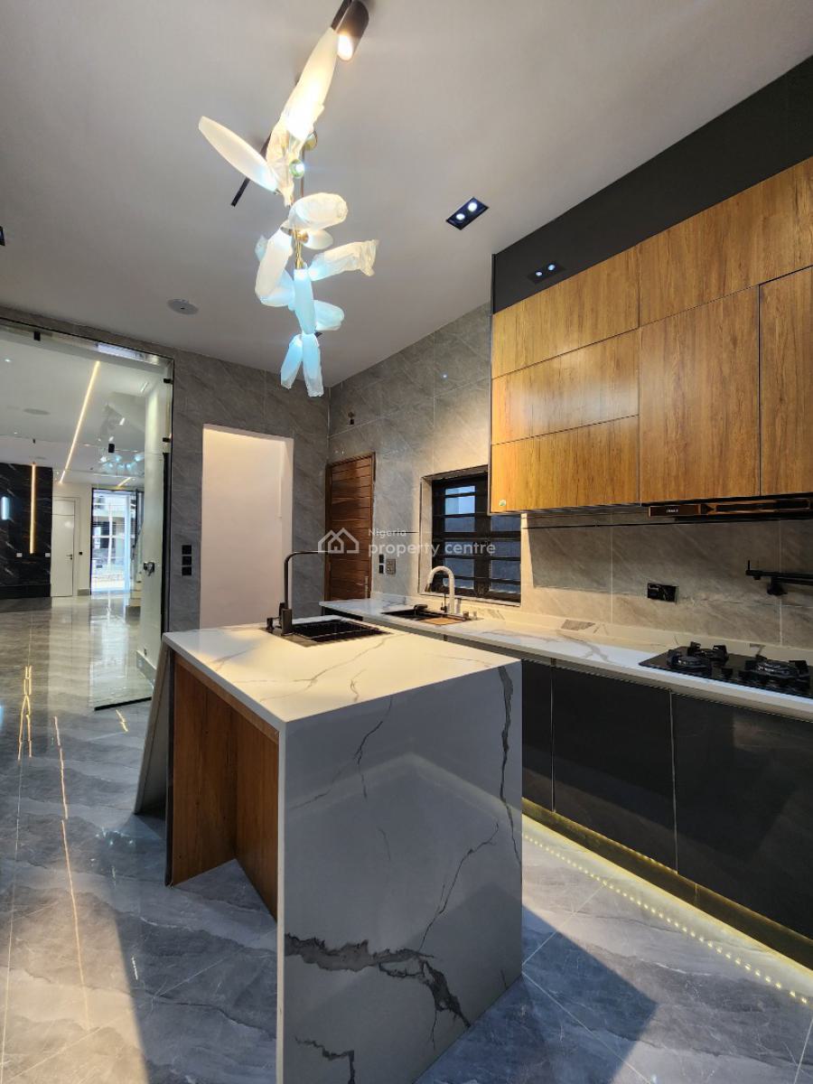 Luxury 5 Bedropm Detached Duplex with Bq & Pool in a Secured Estate, Chevron, Lekki, Lagos, Detached Duplex for Sale