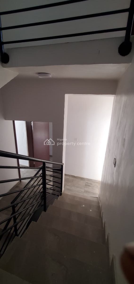 3 Bedroom Flat, Lekki Phase 1, Lekki, Lagos, Terraced Duplex for Rent