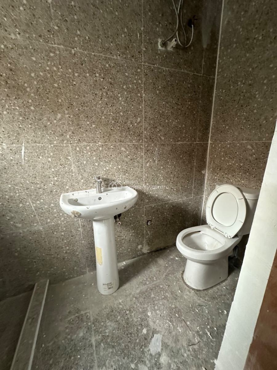 Three Bedroom Apartment, Off Admiralty Way., Lekki Phase 1, Lekki, Lagos, Flat / Apartment for Rent