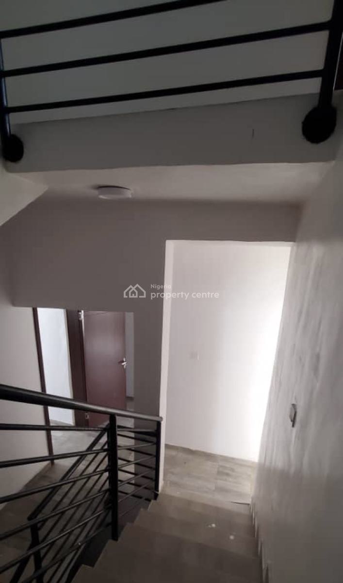 Luxury 3 Bedroom Terrace House with Bq, Off Emma Abimbola Cole, Lekki Phase 1, Lekki, Lagos, Terraced Duplex for Rent