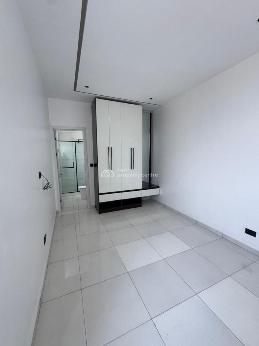 Aesthetically Pleasing 2-bedroom Apartment, Lekki Phase 1, Lekki, Lagos, Flat / Apartment for Sale