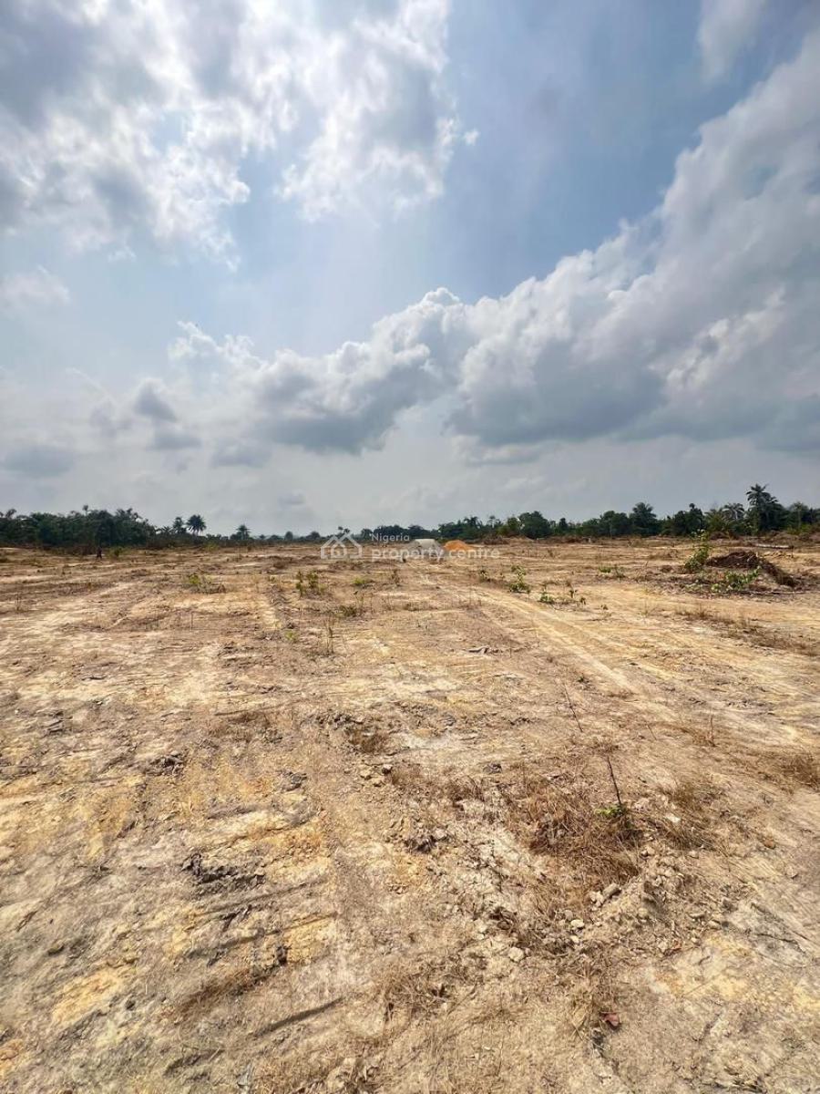 Premium Lands in Exclusive Estate Available, Along Epe-ikorodu Road, Accessible Through Epe, Ikorodu, Lagos, Mixed-use Land for Sale