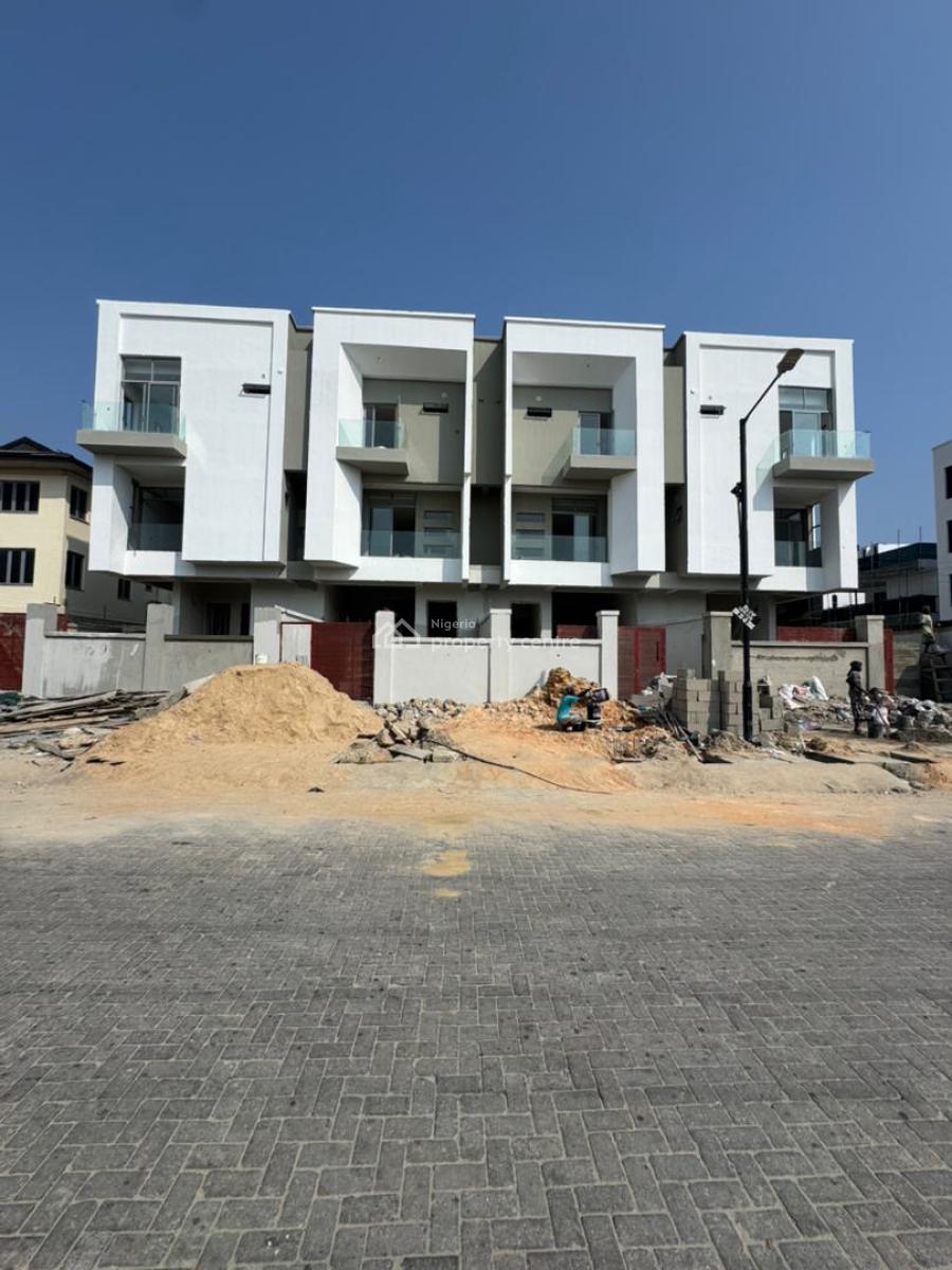 Aesthetically Pleasing 4-bedroom  Self Compound Terrace Duplex Bq, Lekki Phase 1, Lekki, Lagos, Semi-detached Duplex for Sale
