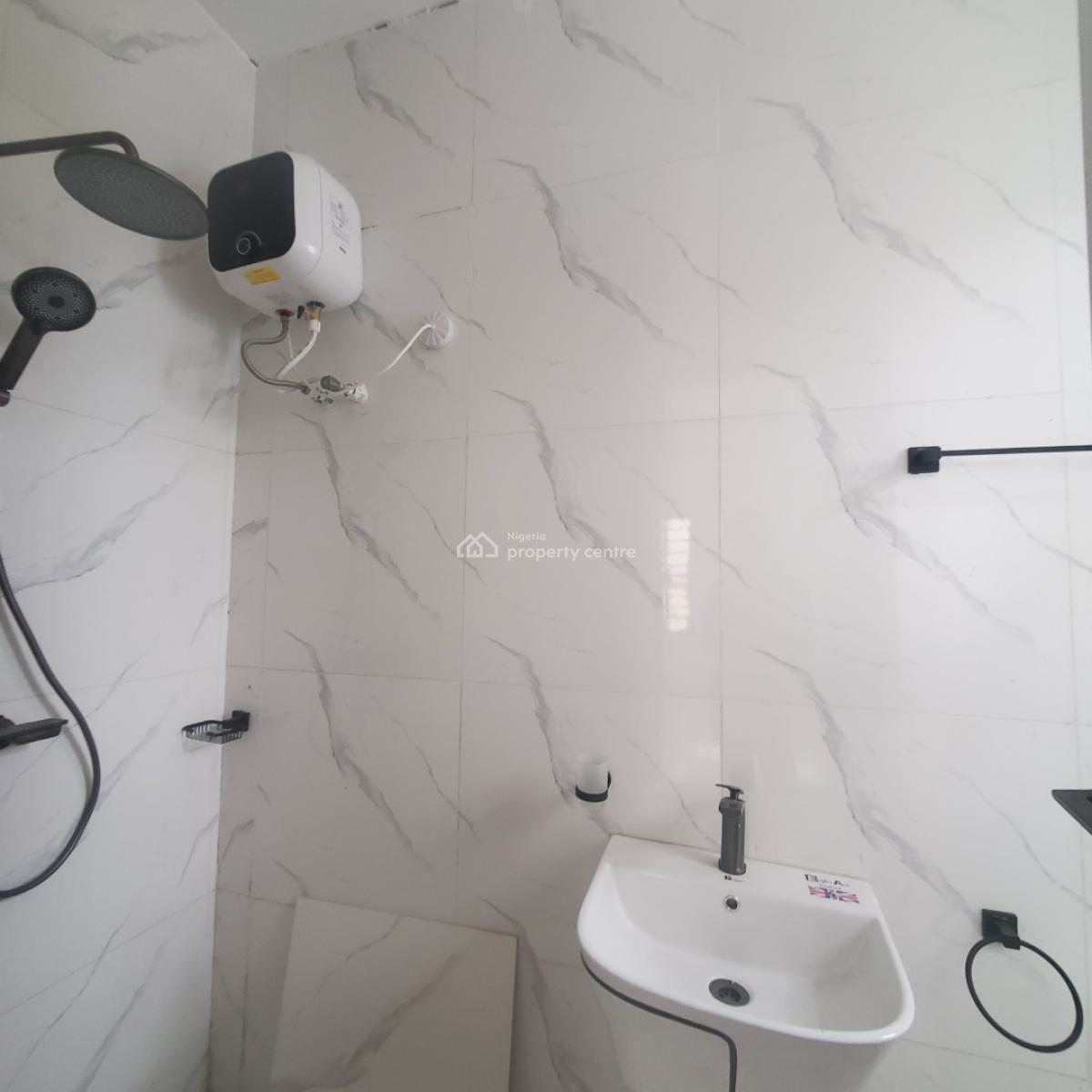 Elegant 2 Bedroom Apartment, Igbo Efon, Lekki, Lagos, Flat / Apartment for Sale