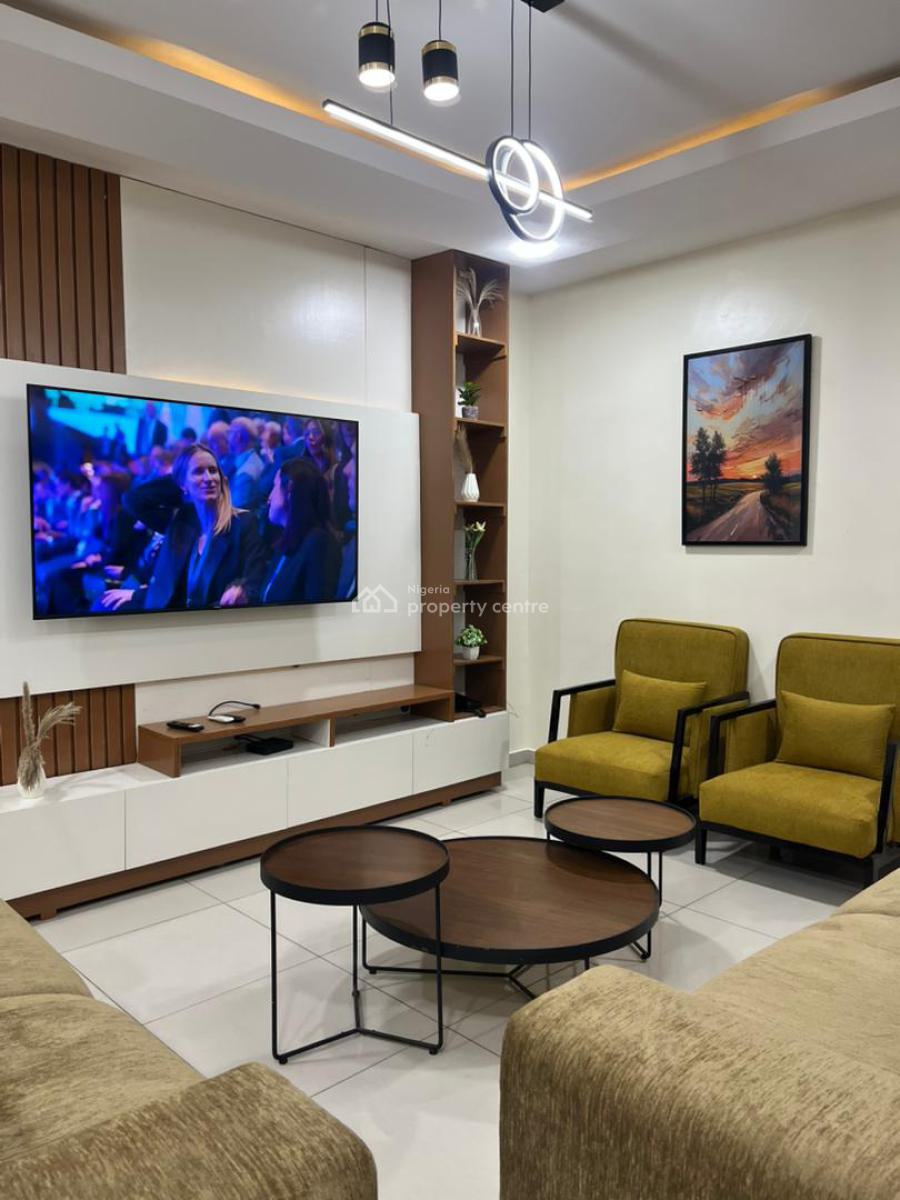 Exquisite Furnished 2 Bedrooms Apartment, Ibadan, Oyo, Flat / Apartment Short Let