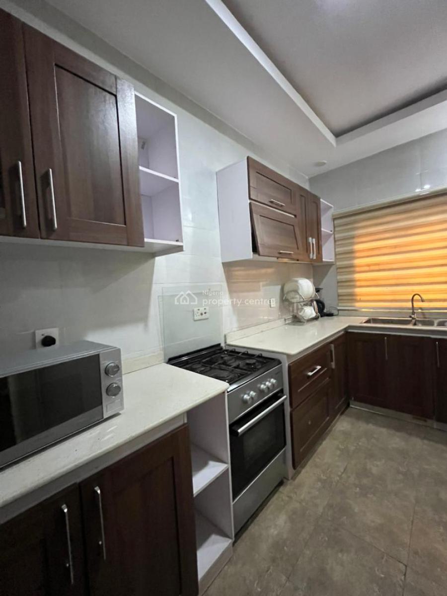 Exquisite Furnished 2 Bedrooms Apartment, Ibadan, Oyo, Flat / Apartment Short Let