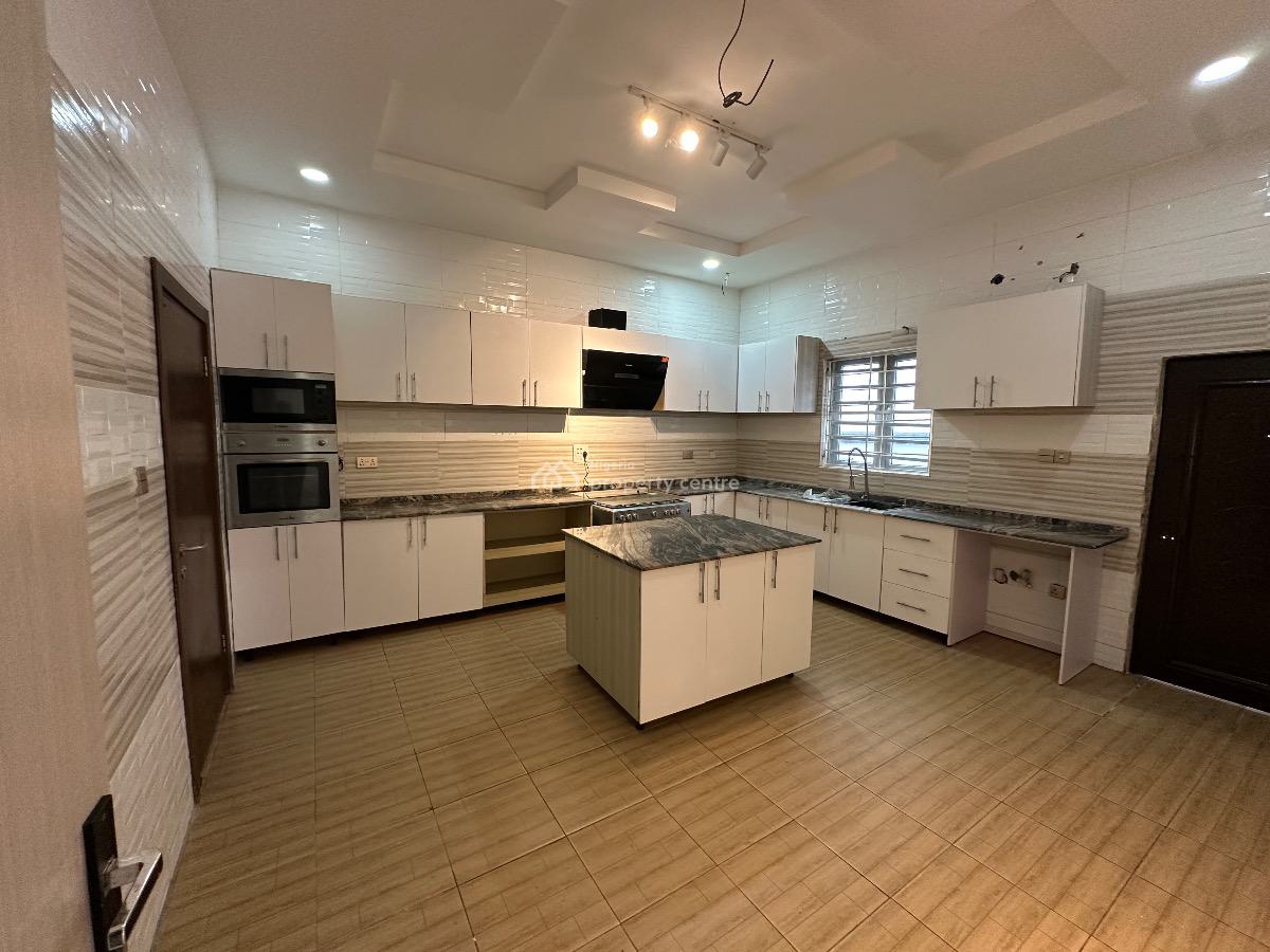 5 Bedroom Fully Detached Duplex with Bq, Chevron Drive, Lekki, Lagos, Detached Duplex for Sale