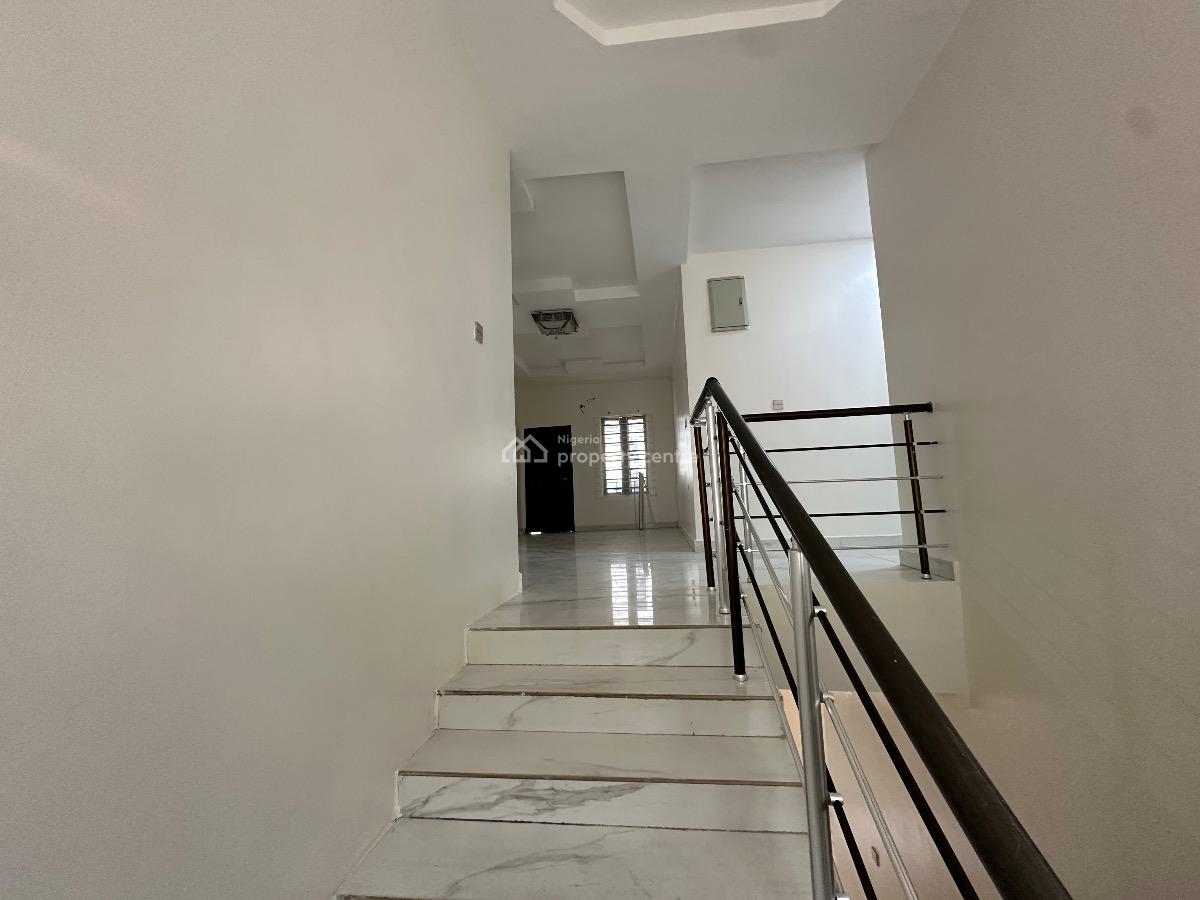 5 Bedroom Fully Detached Duplex with Bq, Chevron Drive, Lekki, Lagos, Detached Duplex for Sale