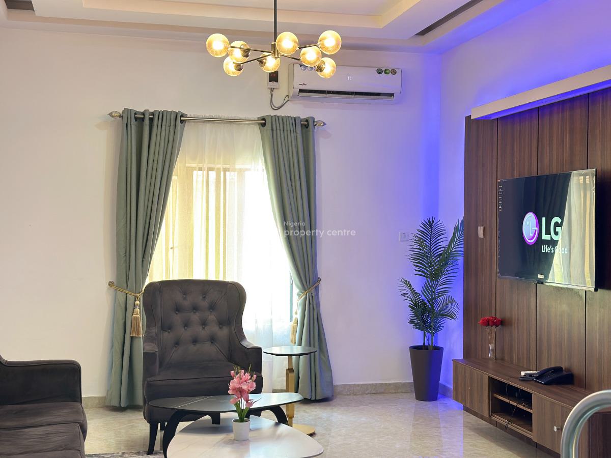 Emerald 1 Bed Apartment, Freedom Way, Lekki Phase 1, Lekki, Lagos, Flat / Apartment Short Let