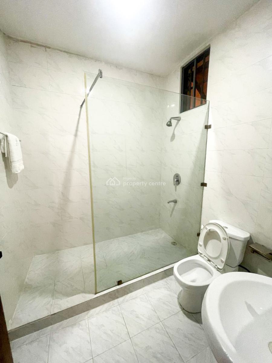 Vacation Emerald 1 Bedroom Apartment, Freedom Way, Lekki Phase 1, Lekki, Lagos, Flat / Apartment Short Let