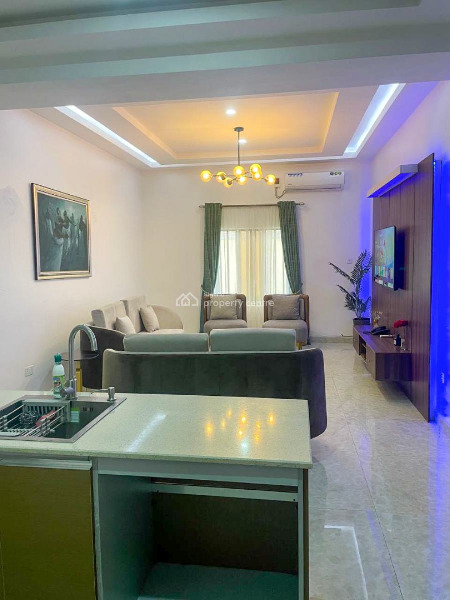 Vacation Emerald 1 Bedroom Apartment, Freedom Way, Lekki Phase 1, Lekki, Lagos, Flat / Apartment Short Let