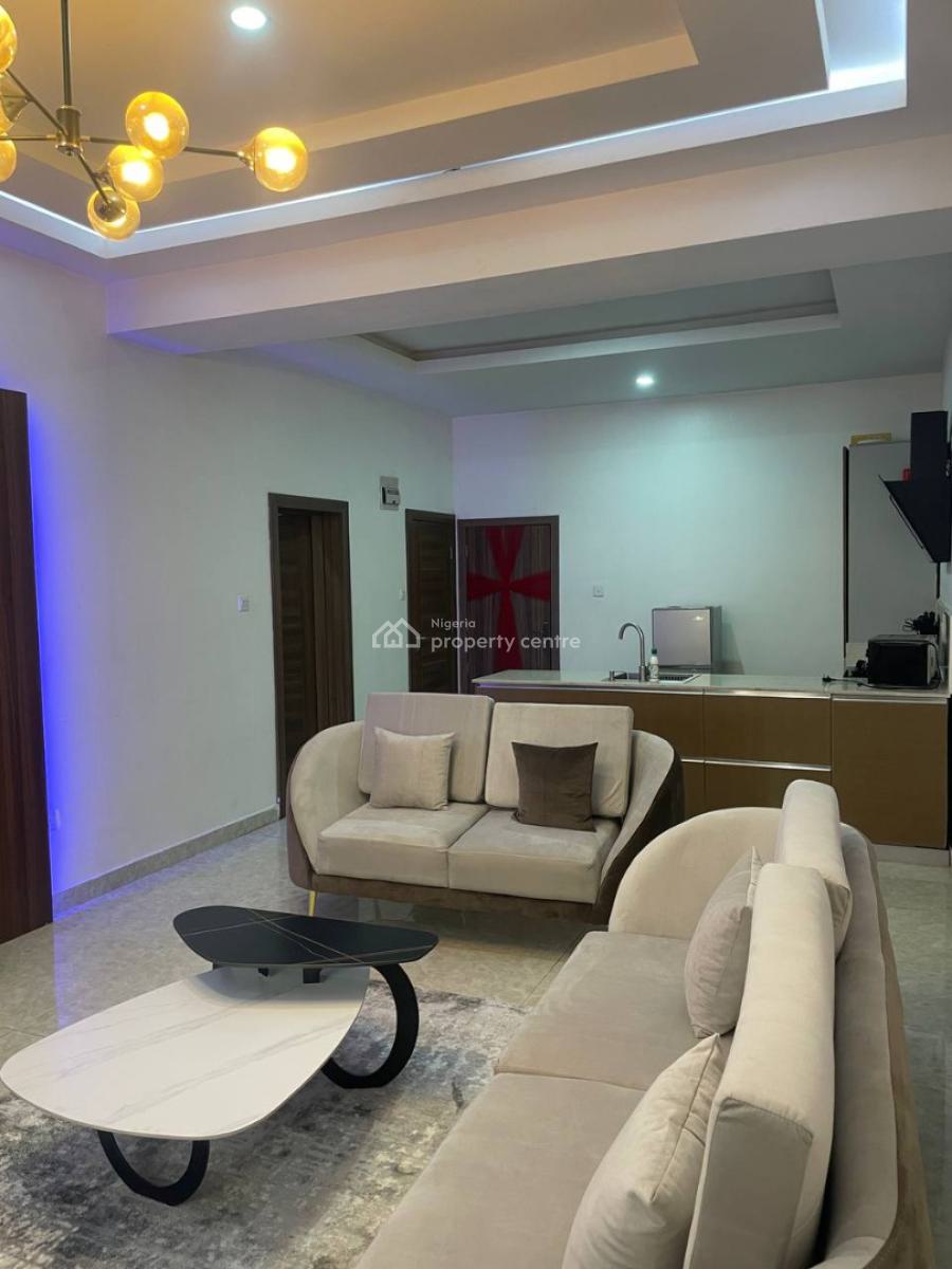 Vacation Emerald 1 Bedroom Apartment, Freedom Way, Lekki Phase 1, Lekki, Lagos, Flat / Apartment Short Let