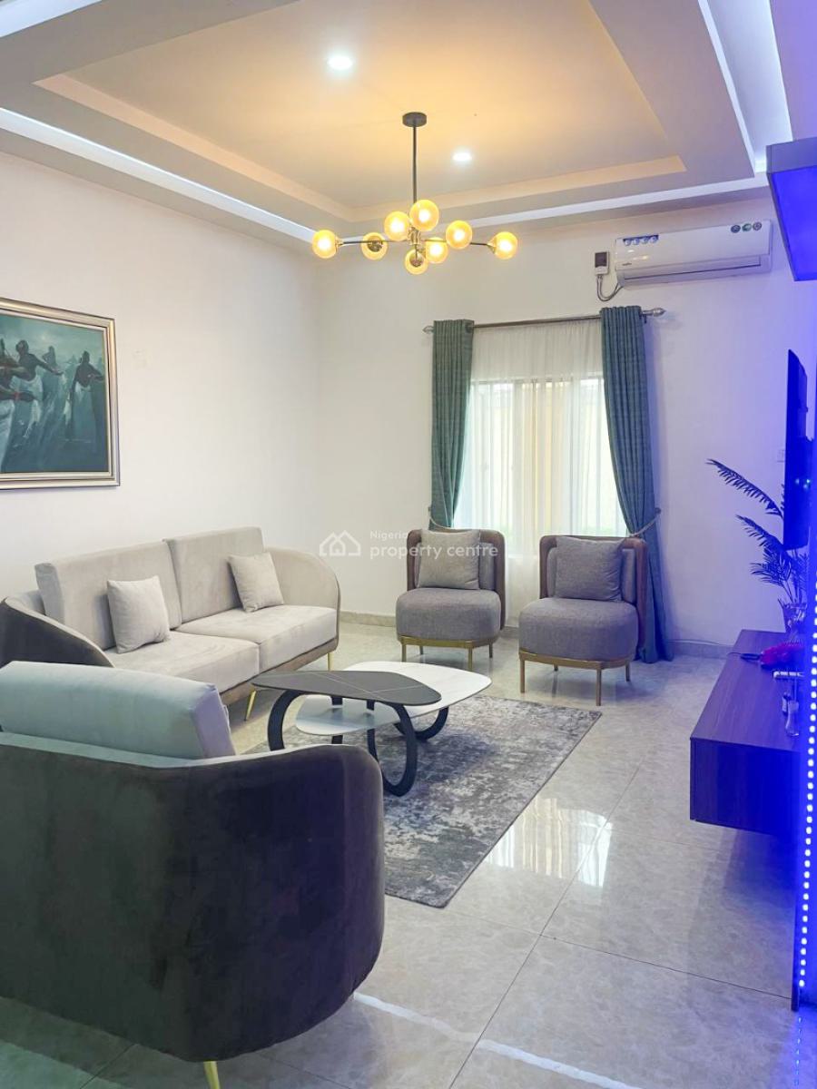 Vacation Emerald 1 Bedroom Apartment, Freedom Way, Lekki Phase 1, Lekki, Lagos, Flat / Apartment Short Let