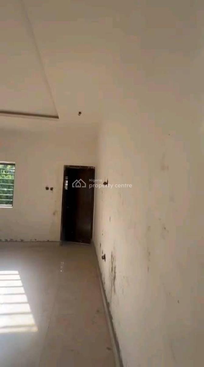 Brand-new 3-bedroom Block of Flats, Mabushi, Abuja, House for Rent