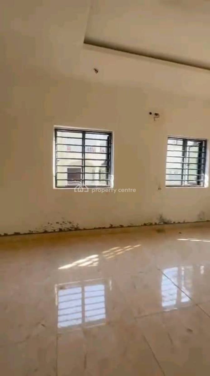 Brand-new 3-bedroom Block of Flats, Mabushi, Abuja, House for Rent