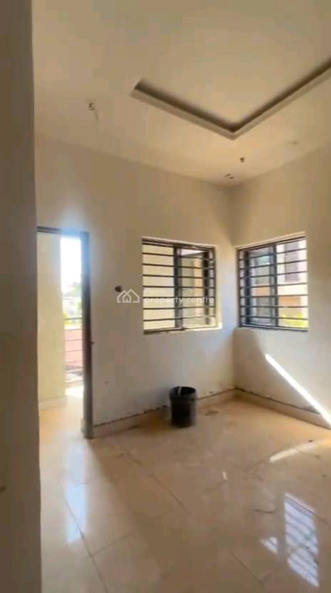 Brand-new 3-bedroom Block of Flats, Mabushi, Abuja, House for Rent