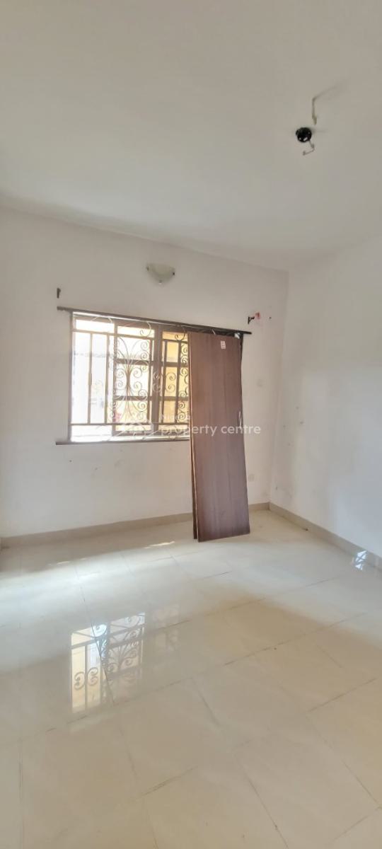 Standard and Spacious 3 Bedroom Apartment, Greenville Estate, Badore, Ajah, Lagos, Flat / Apartment for Rent