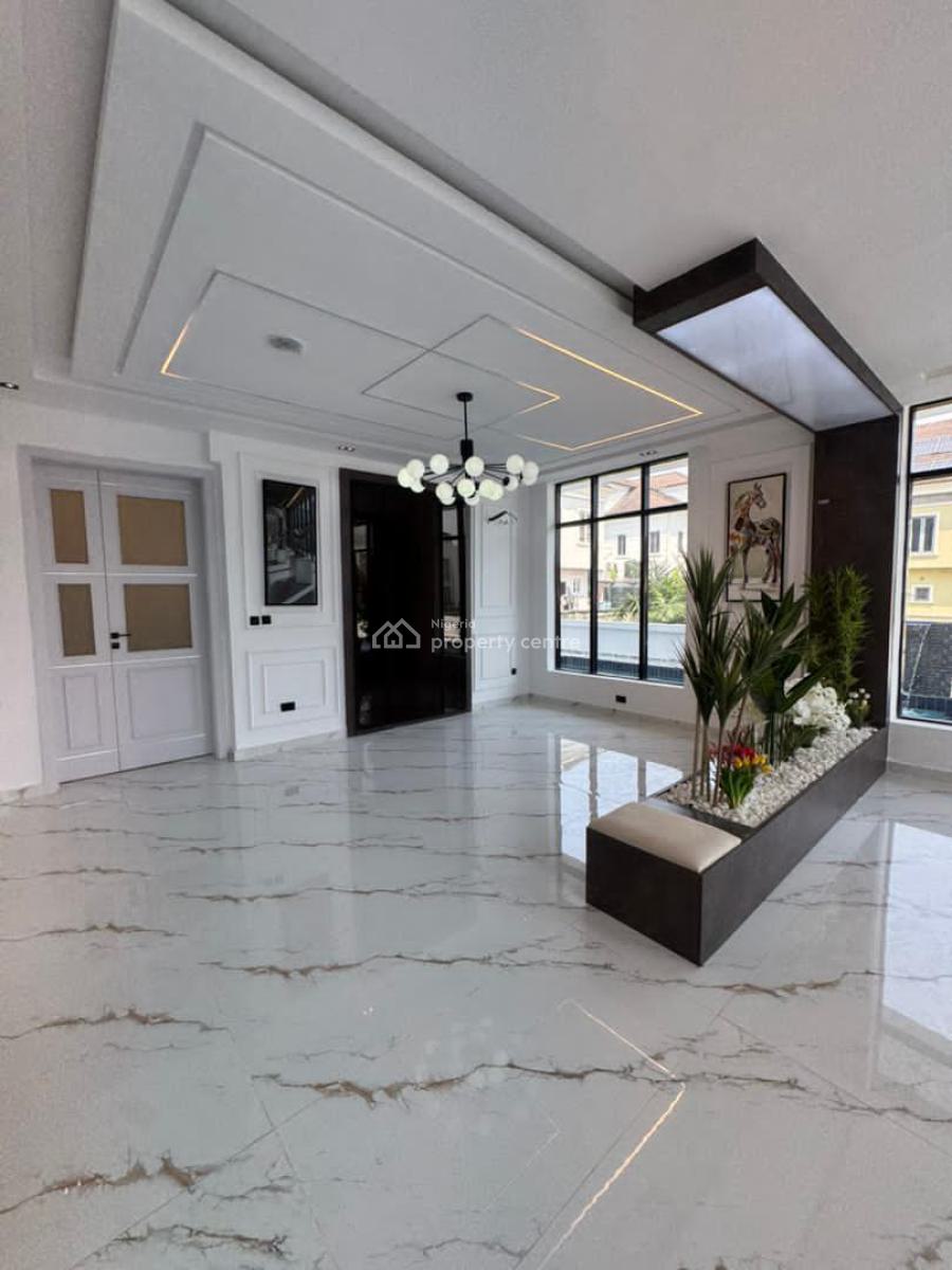 5 Bedroom Fully Detached Duplex with, Spacious Ensuite Rooms, & Rooftop, Vgc, Lekki, Lagos, Detached Duplex for Sale