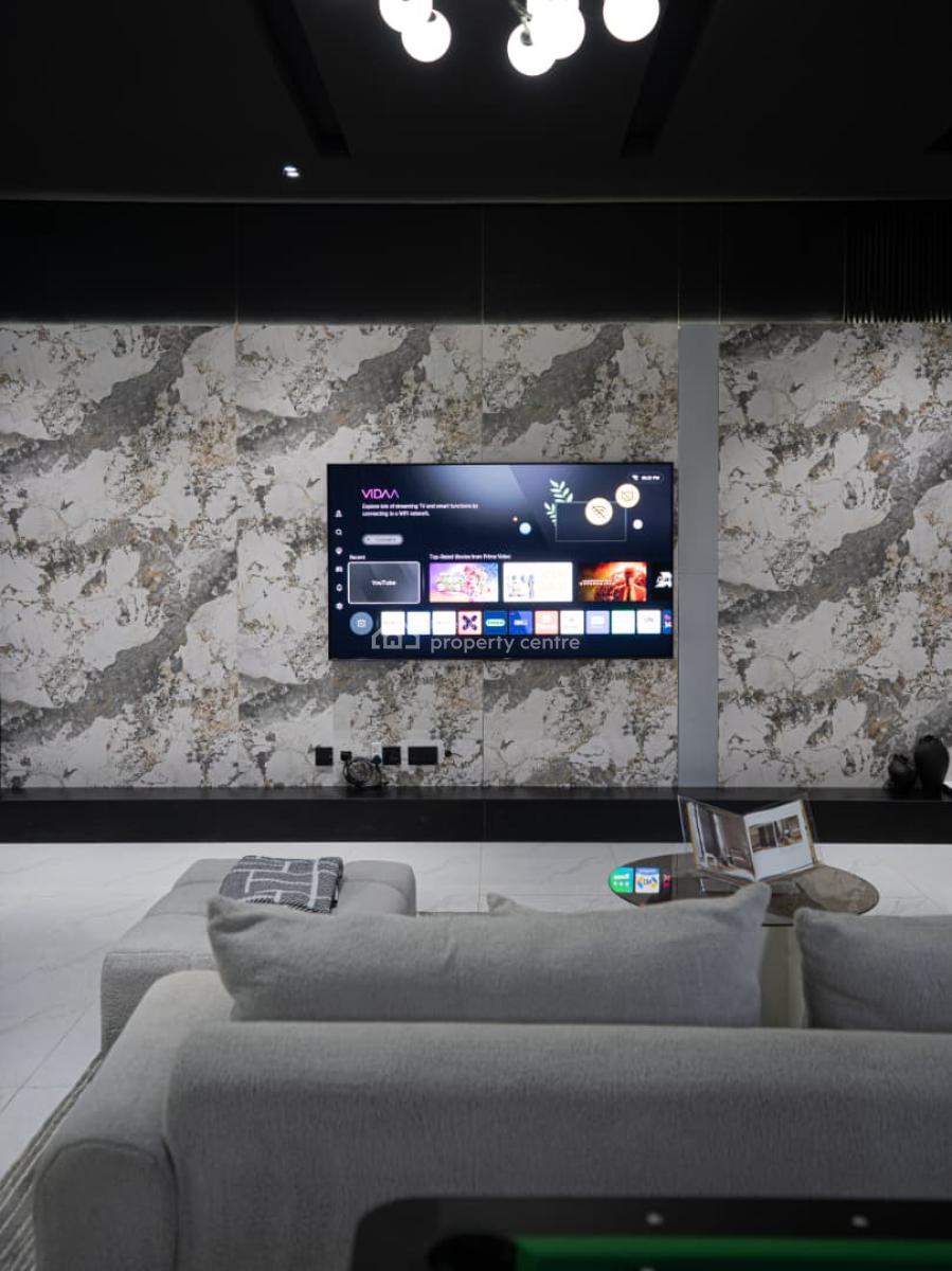 2 Bedroom Apartment, Freedom Way, Lekki Phase 1, Lekki, Lagos, Flat / Apartment Short Let