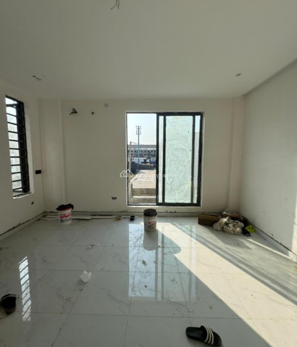 3 Bedroom Penthouse Luxury Styled Apartments with Swimming Pool, Lekki Phase 1, Lekki, Lagos, Flat / Apartment for Sale