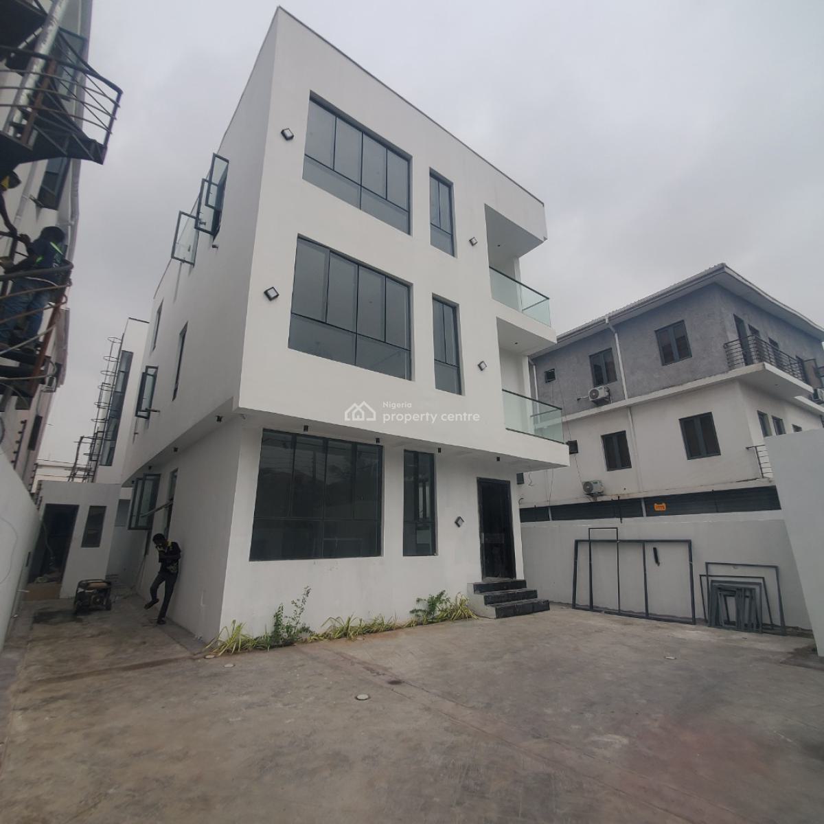 Exquisite 5bedroom Duplex with a Bq in a Secured Vicinity, Lekki Phase 1, Lekki, Lagos, House for Sale