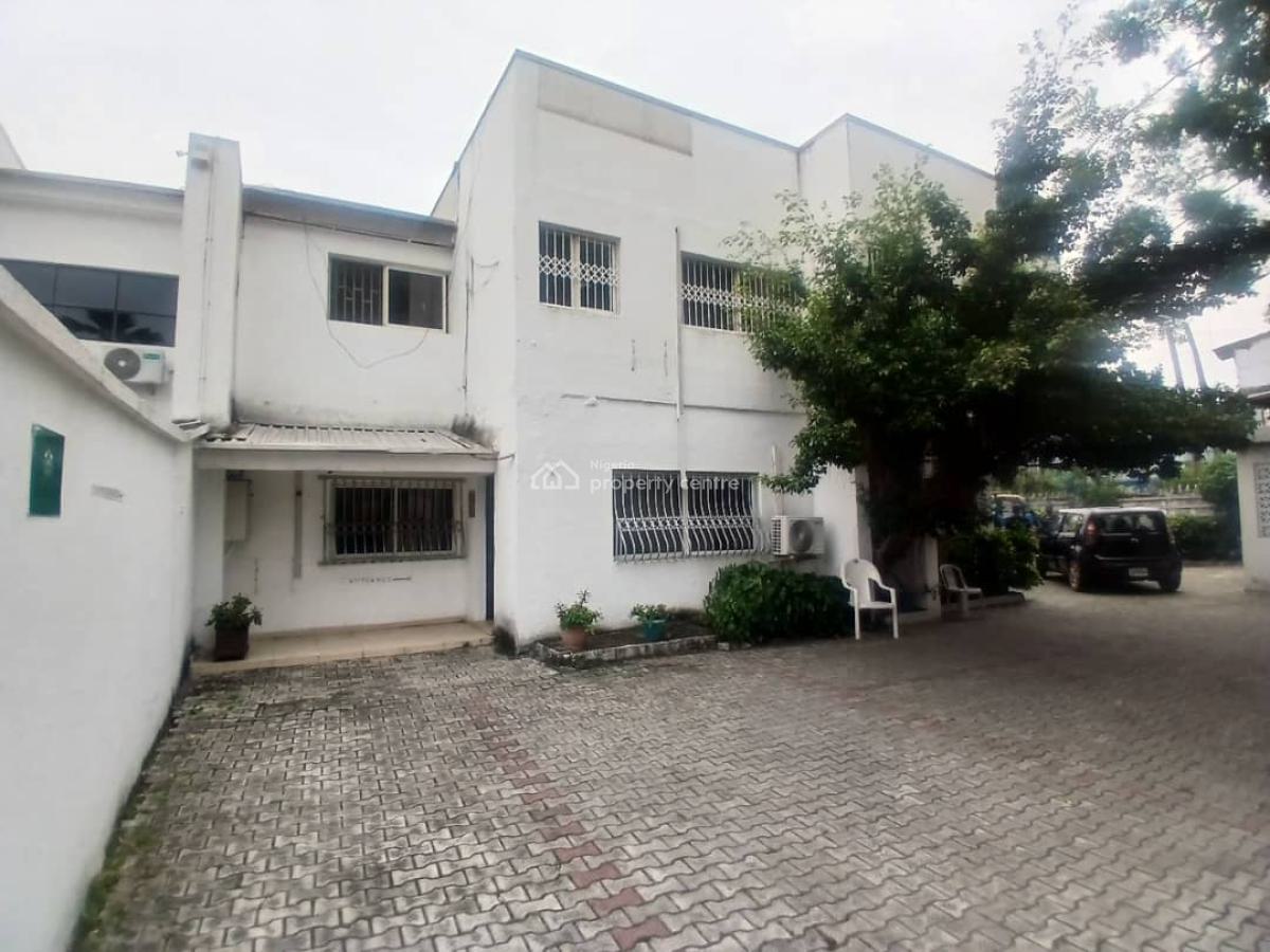 6 Bedroom Fully Detached House, Off Ajose Adeogun Street, Victoria Island (vi), Lagos, Detached Duplex for Rent