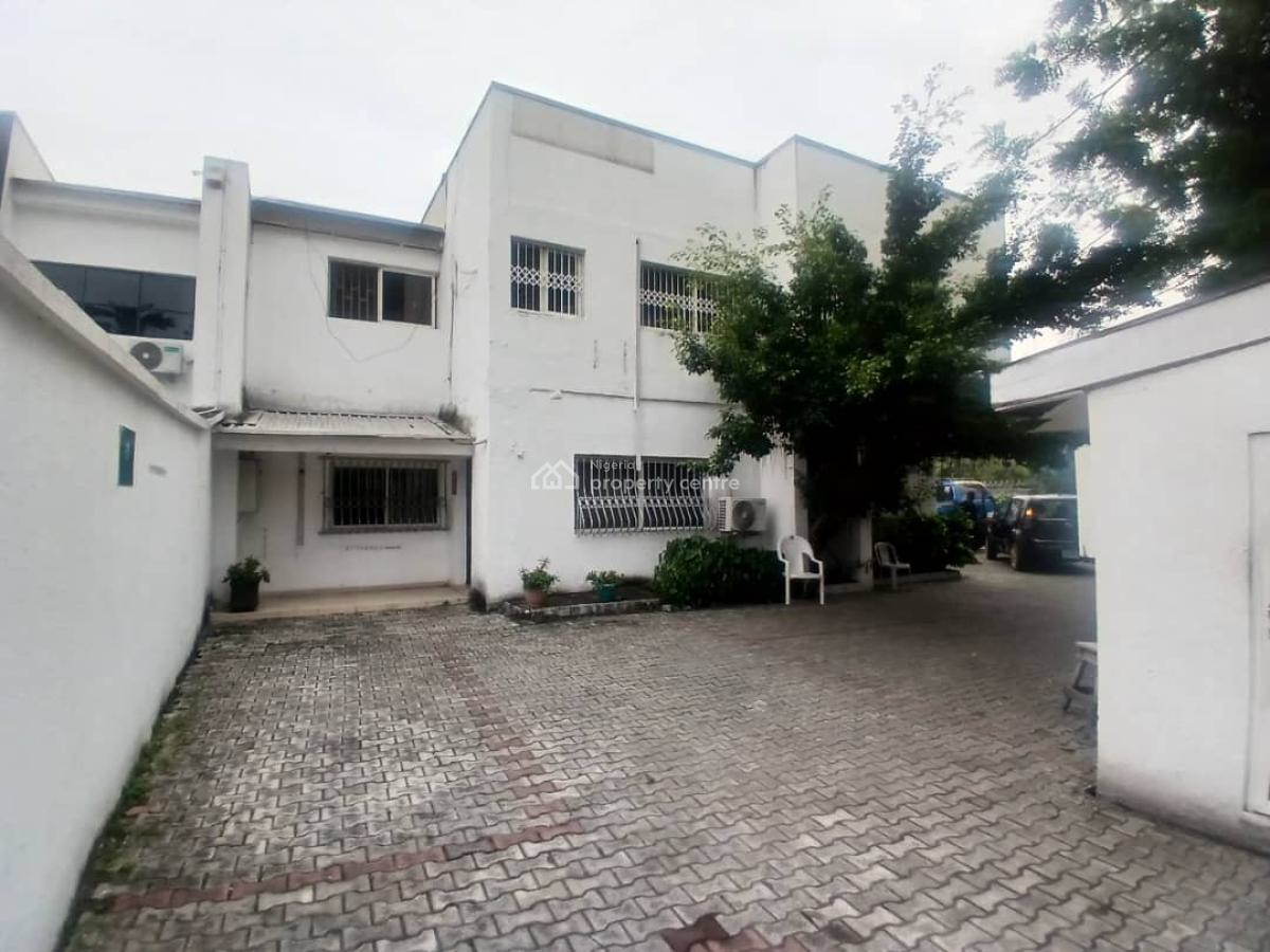6 Bedroom Fully Detached House, Off Ajose Adeogun Street, Victoria Island (vi), Lagos, Detached Duplex for Rent