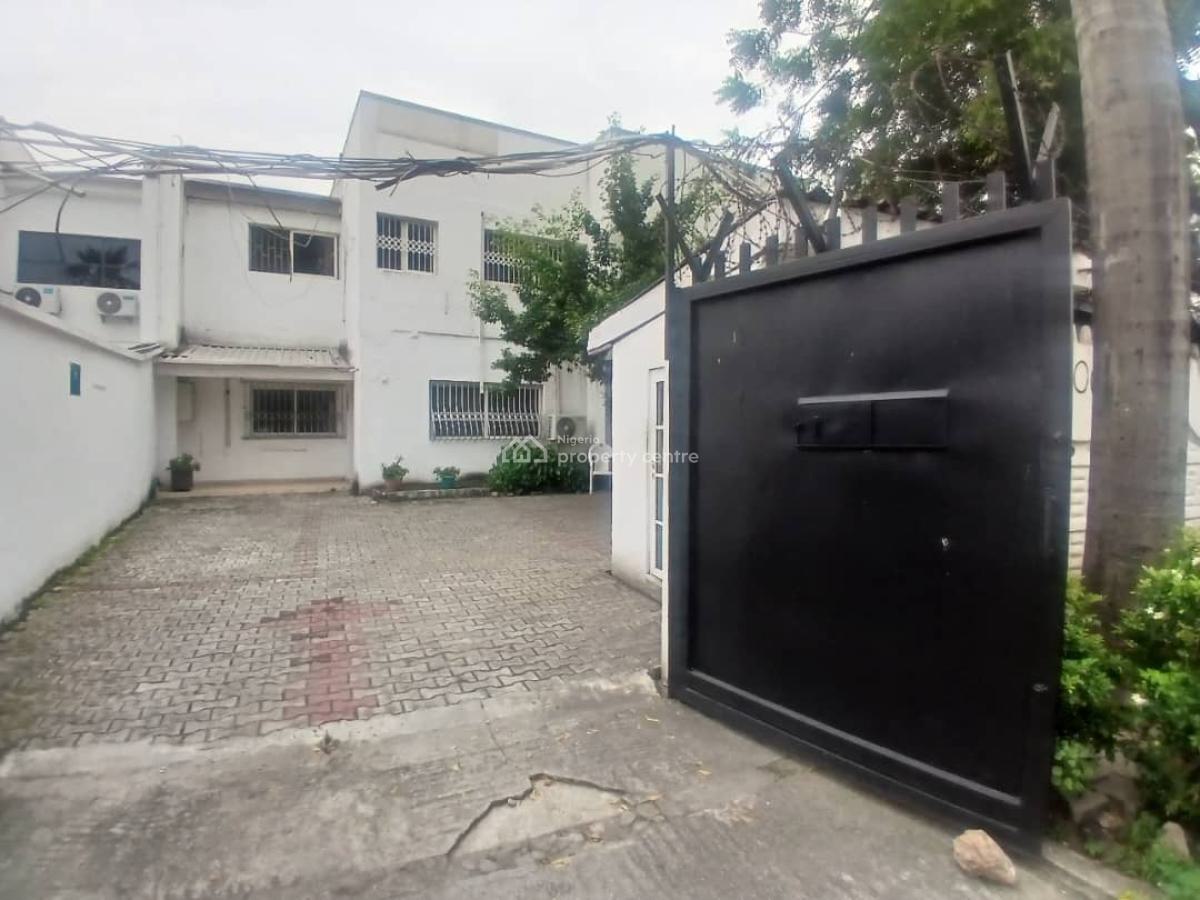 6 Bedroom Fully Detached House, Off Ajose Adeogun Street, Victoria Island (vi), Lagos, Detached Duplex for Rent