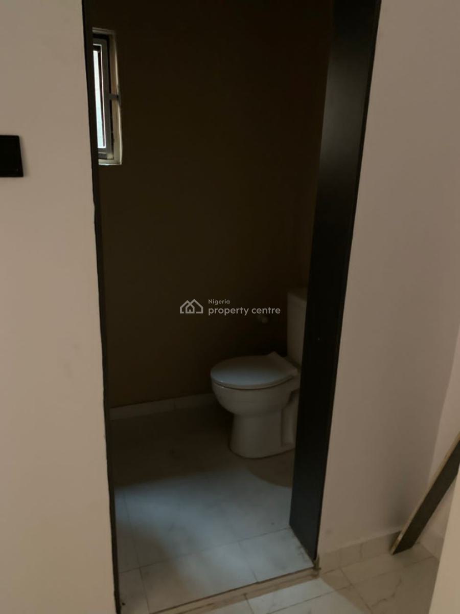 2 Bedroom Flat Apartment, Omole Phase 2, Ikeja, Lagos, Flat / Apartment for Rent