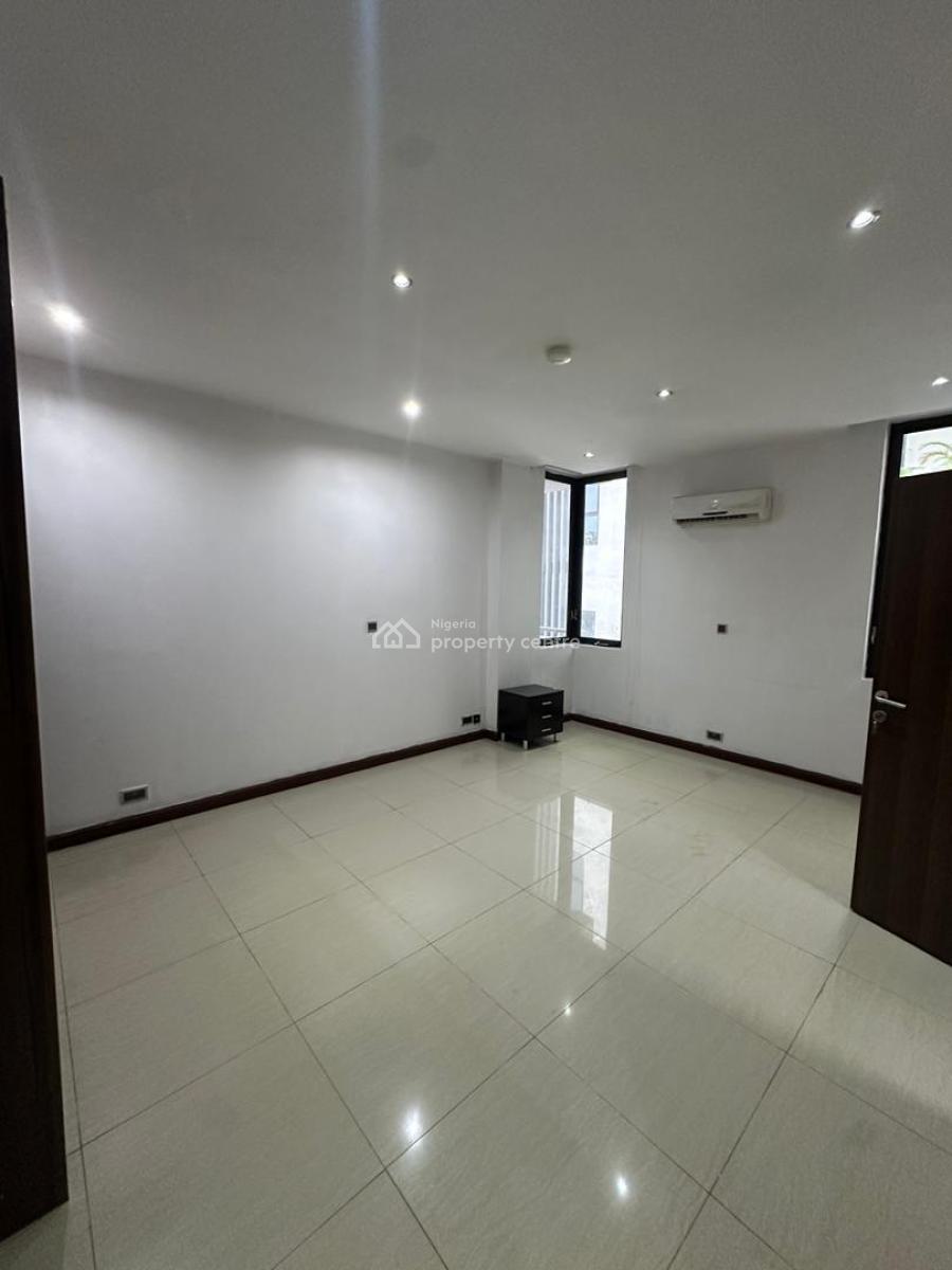 Luxury 3-bedroom Spacious Apartment with Bq on 6th Floor, Ikoyi, Lagos, Flat / Apartment for Rent