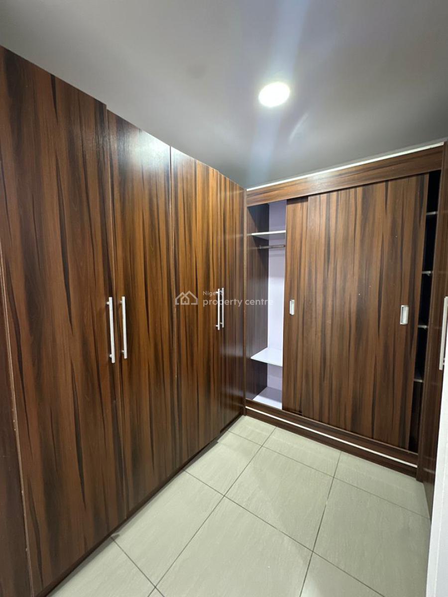 Luxury 3-bedroom Spacious Apartment with Bq on 6th Floor, Ikoyi, Lagos, Flat / Apartment for Rent