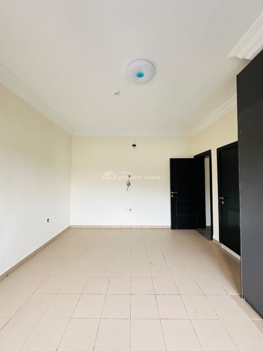 Elegantly Built 3 Bedroom Apartment with Bq, Pool, Gym & Elevator, Lekki Phase 1, Lekki, Lagos, Flat / Apartment for Rent