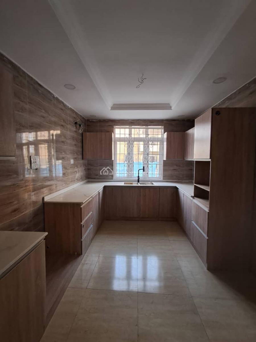 4 Bedrooms Terraced Duplex, Mobil Road,ilaje, Ajah, Lagos, Terraced Duplex for Rent