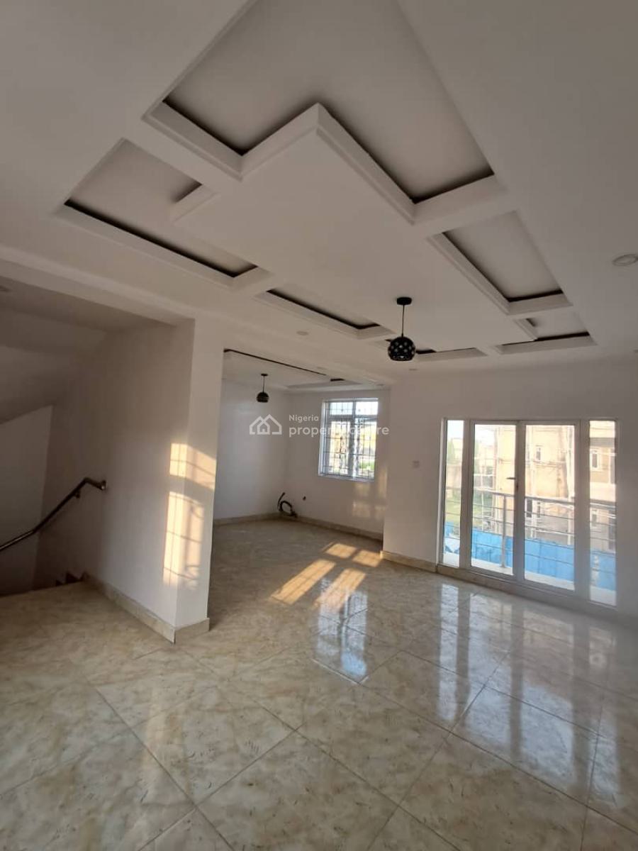 4 Bedrooms Terraced Duplex, Mobil Road,ilaje, Ajah, Lagos, Terraced Duplex for Rent